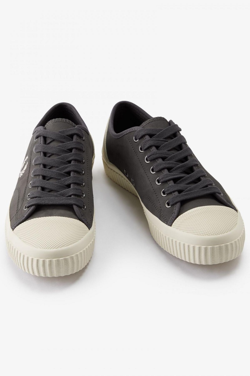 Chaussure Fred Perry Low Hughes Homme Gunmetal / Ecru | BFRSD77116