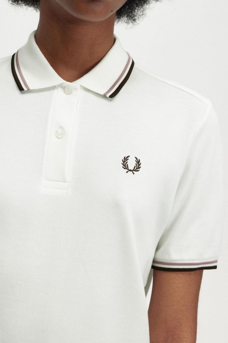 Polos Fred Perry G3600 Femme Blanche Rose Foncé | SFRNY60235