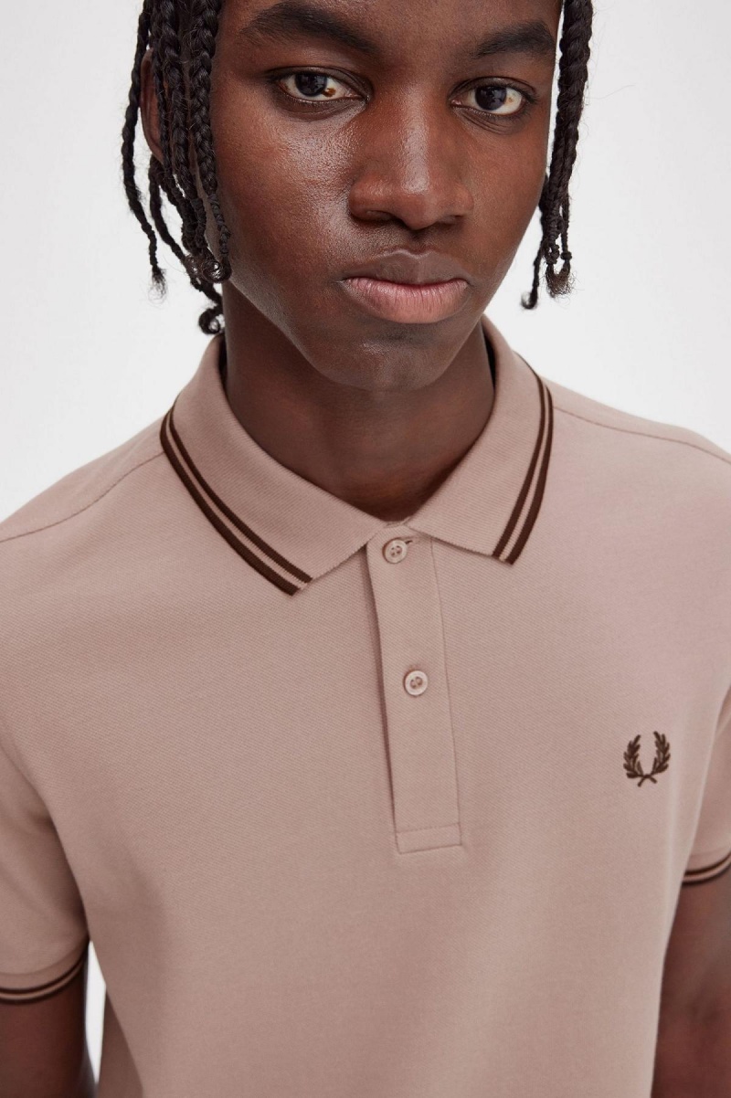 Polos Fred Perry M3600 Homme Rose Foncé | FRCVG68450