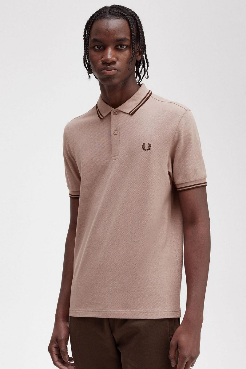 Polos Fred Perry M3600 Homme Rose Foncé | FRCVG68450