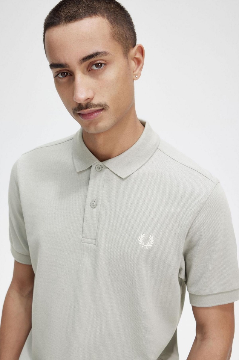 Polos Fred Perry M6000 Homme Limestone / Ecru | FRQAV16395